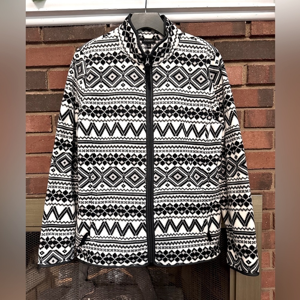 🛍️ Talbots full zipper  super soft jacket Size M excellent condition.